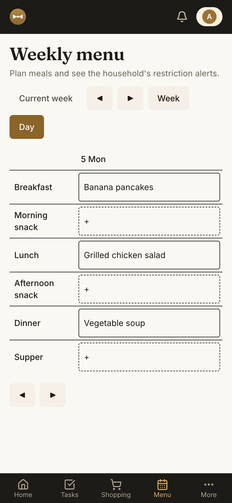 Weekly meal plan with breakfast, lunch and dinner