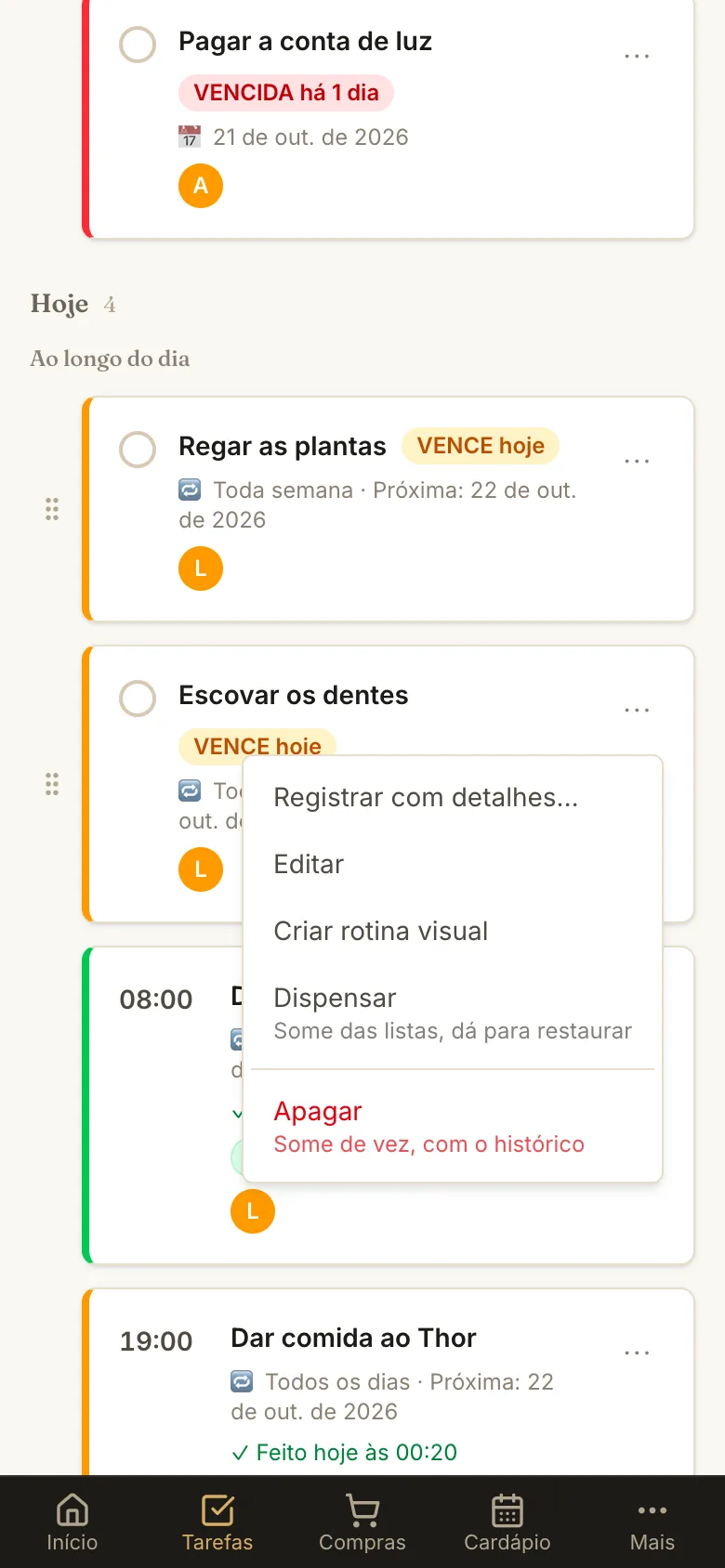 Tela Tarefas com o menu da tarefa Escovar os dentes aberto e o item Criar rotina visual